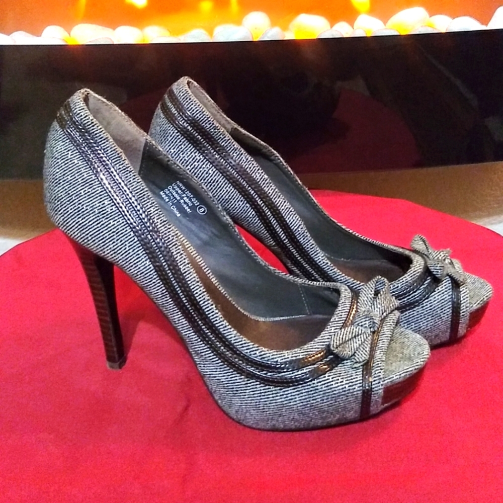 Gray and Brown Trimmed Pumps